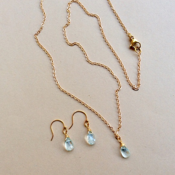 Natural Aquamarine Gold Plated Necklace & Earrings - Picture 11 of 16